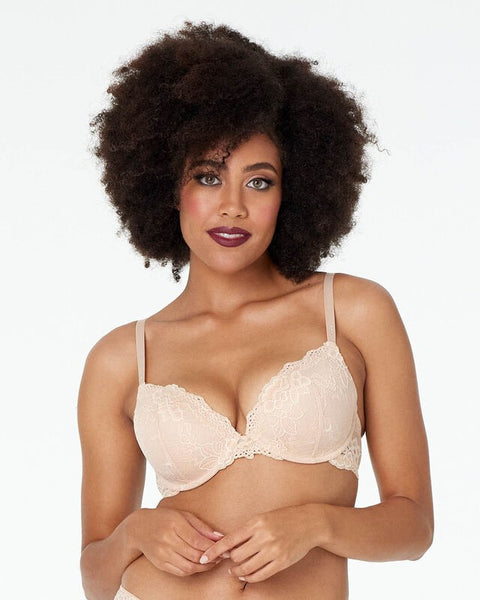 Love The Lift Lace Plunge Push-Up & In Bra